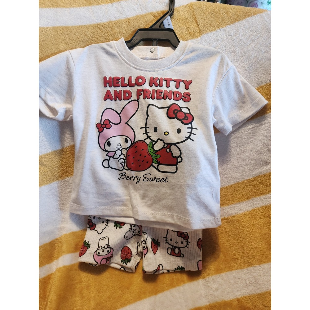 Hello Kitty and Friends two-piece baby outfit